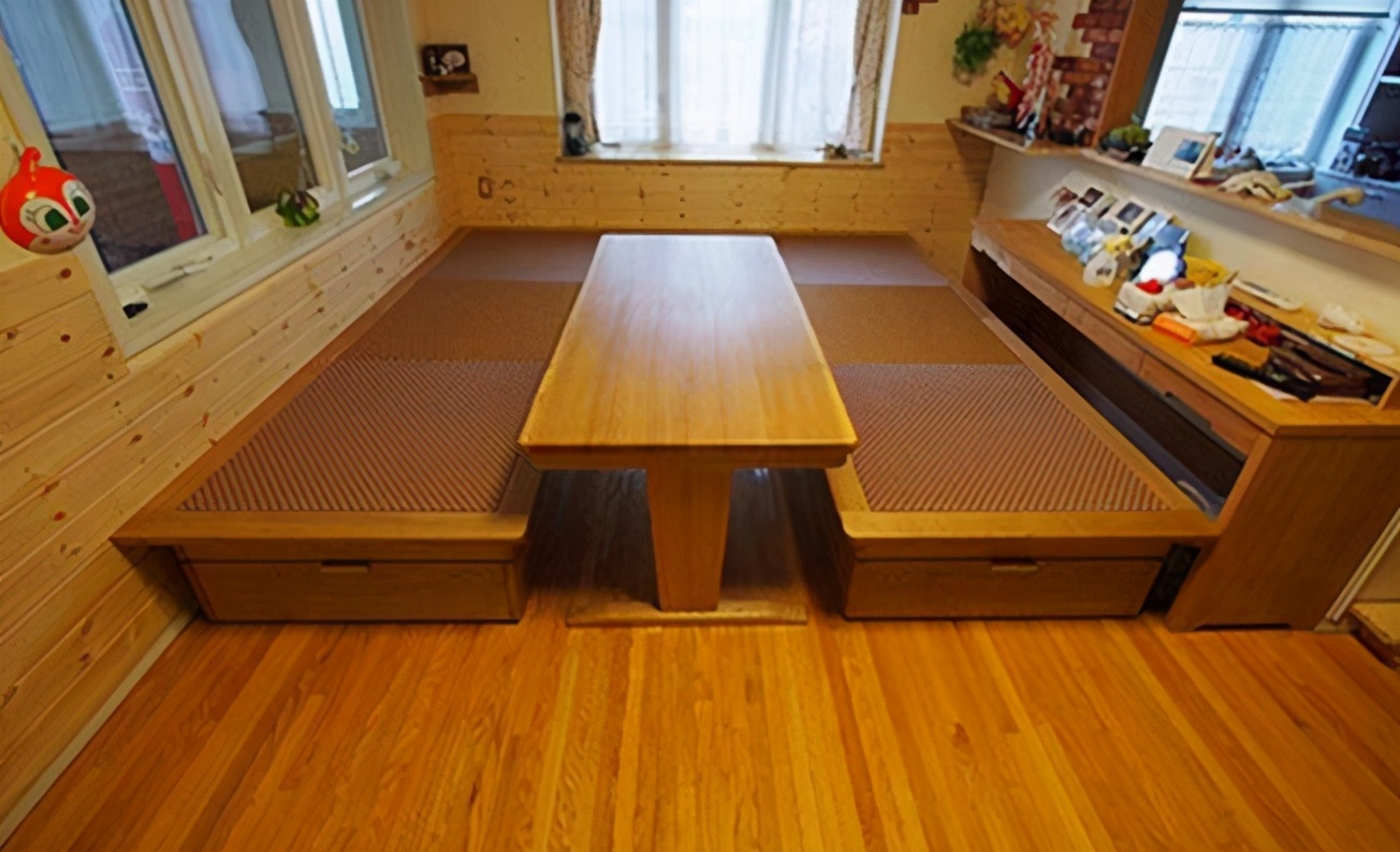 餐廳雙卡座設(shè)計 用餐人數(shù)加倍儲物瞬間多5㎡ 餐廳雙卡座設(shè)計 用餐人數(shù)加倍儲物瞬間多5㎡